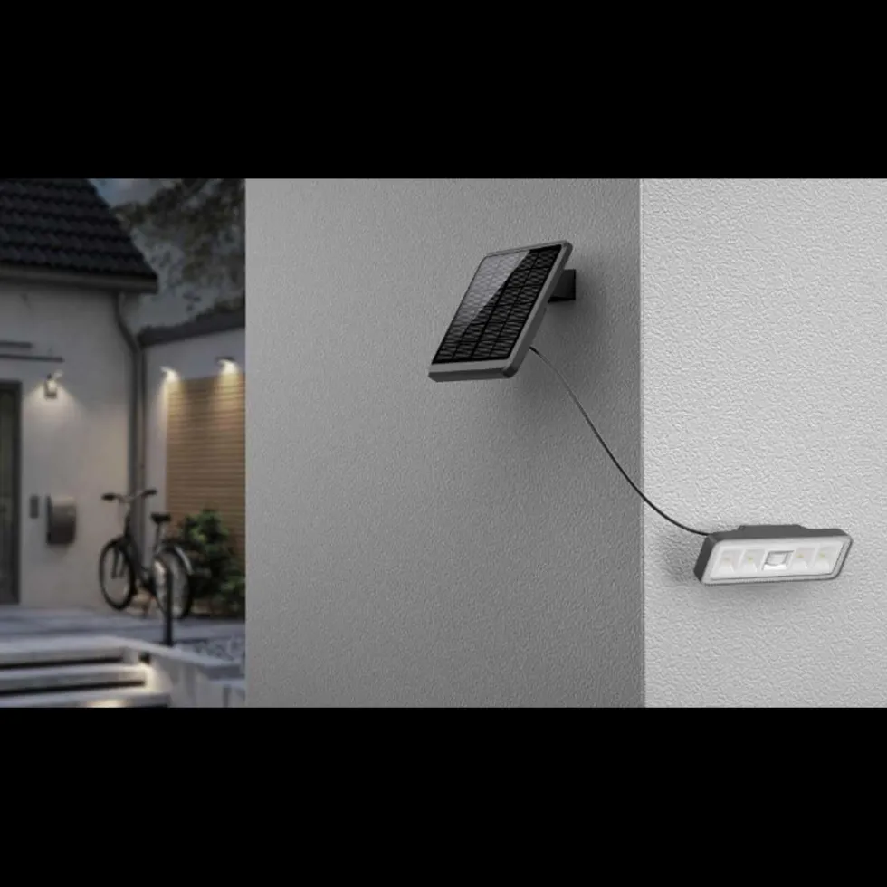 Batteridriven strålkastare med sensor solcellslampa
