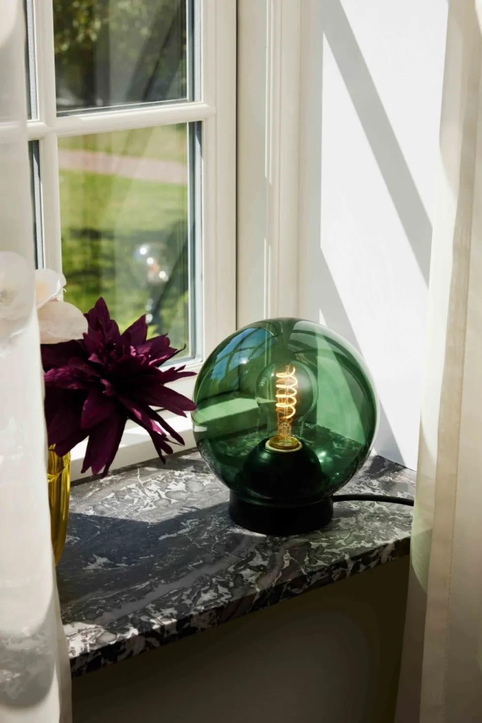 Bubbles 20cm bordslampa