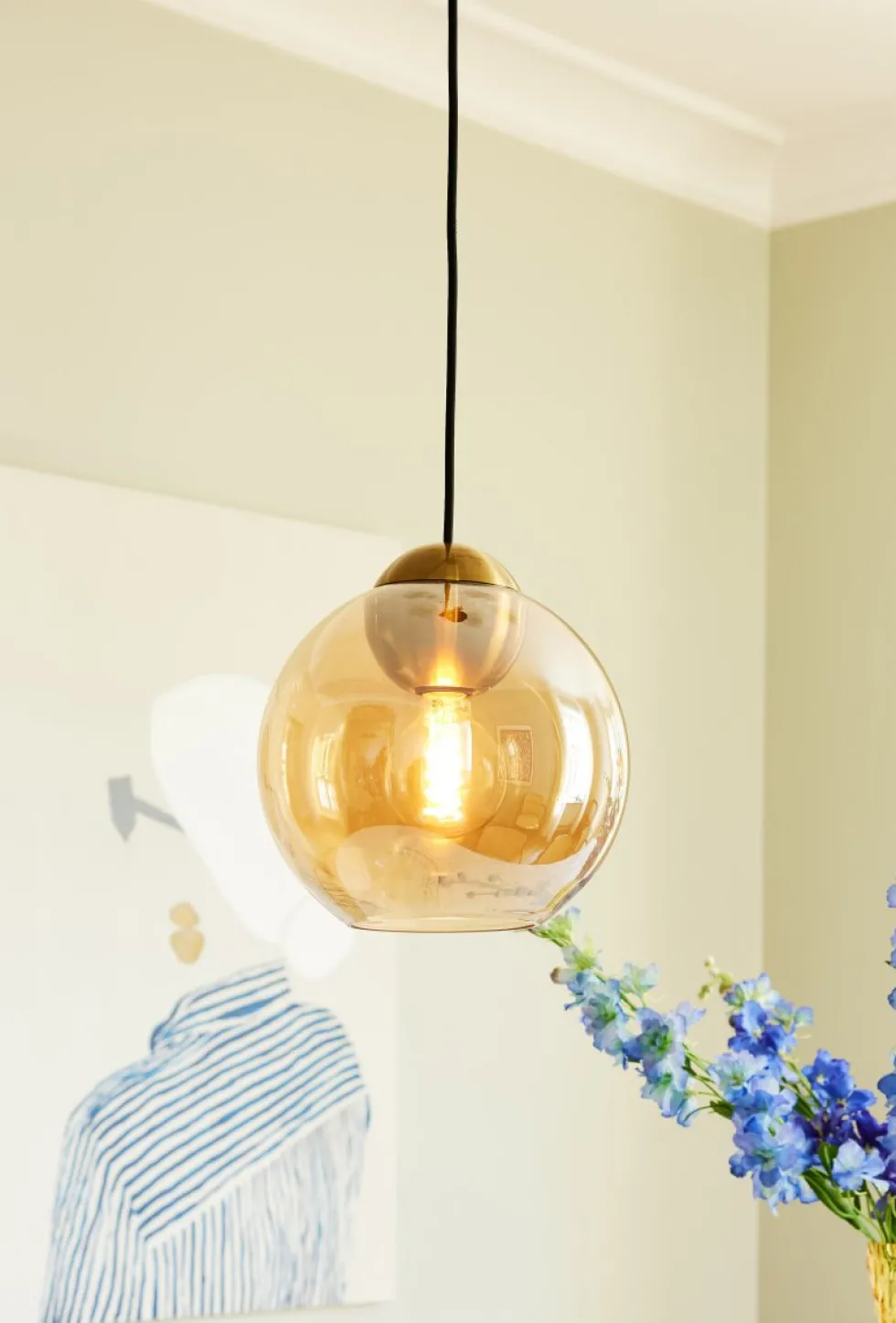Bubbles Ø24 taklampa