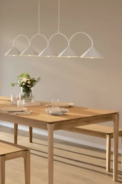 Curve 165cm taklampa