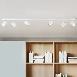 Different 6 spotlight