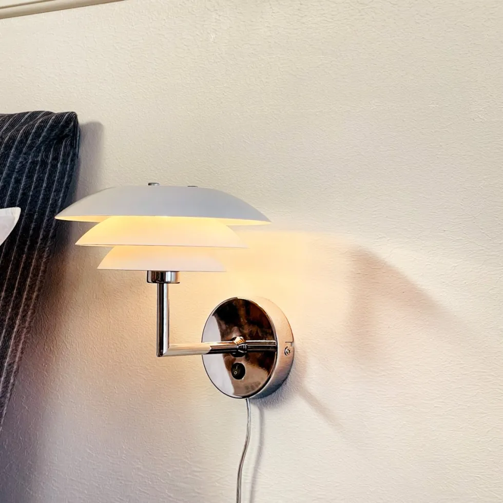 DL20 vägglampa