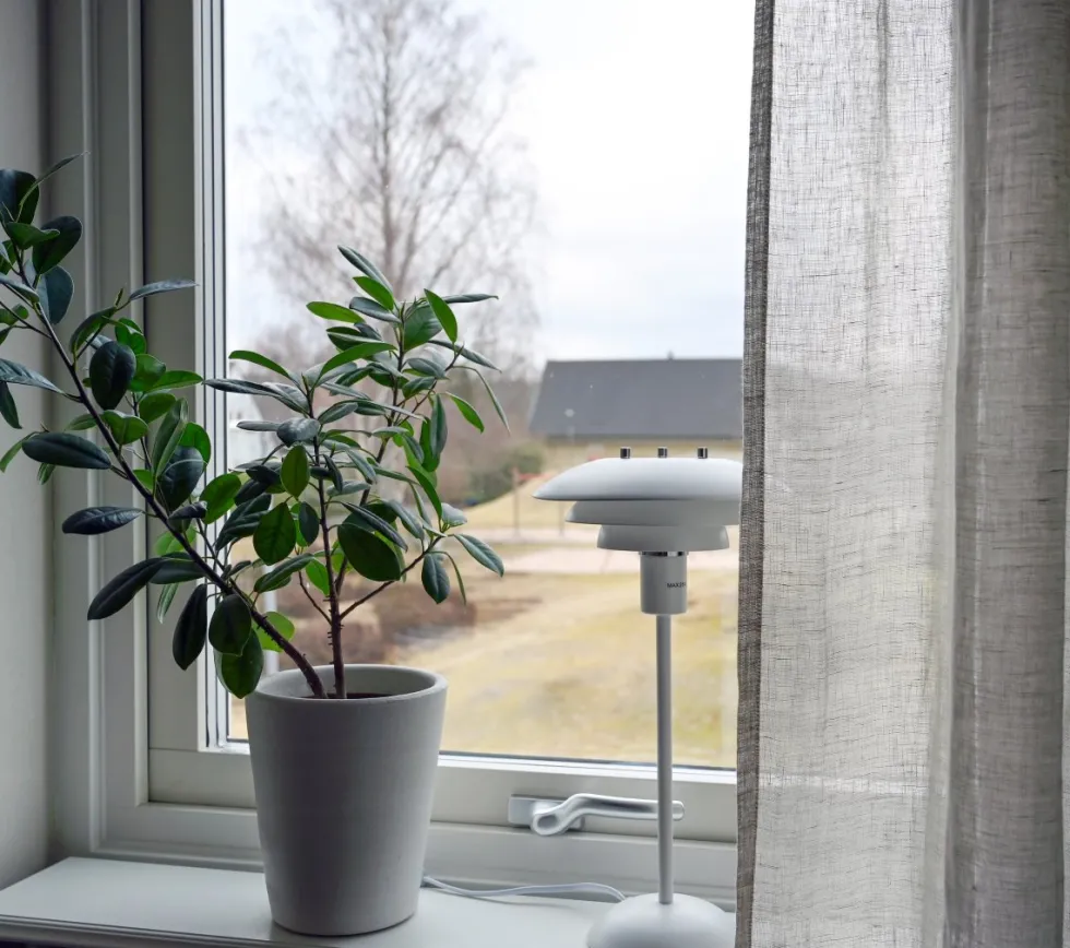 Epsilon 37cm bordslampa