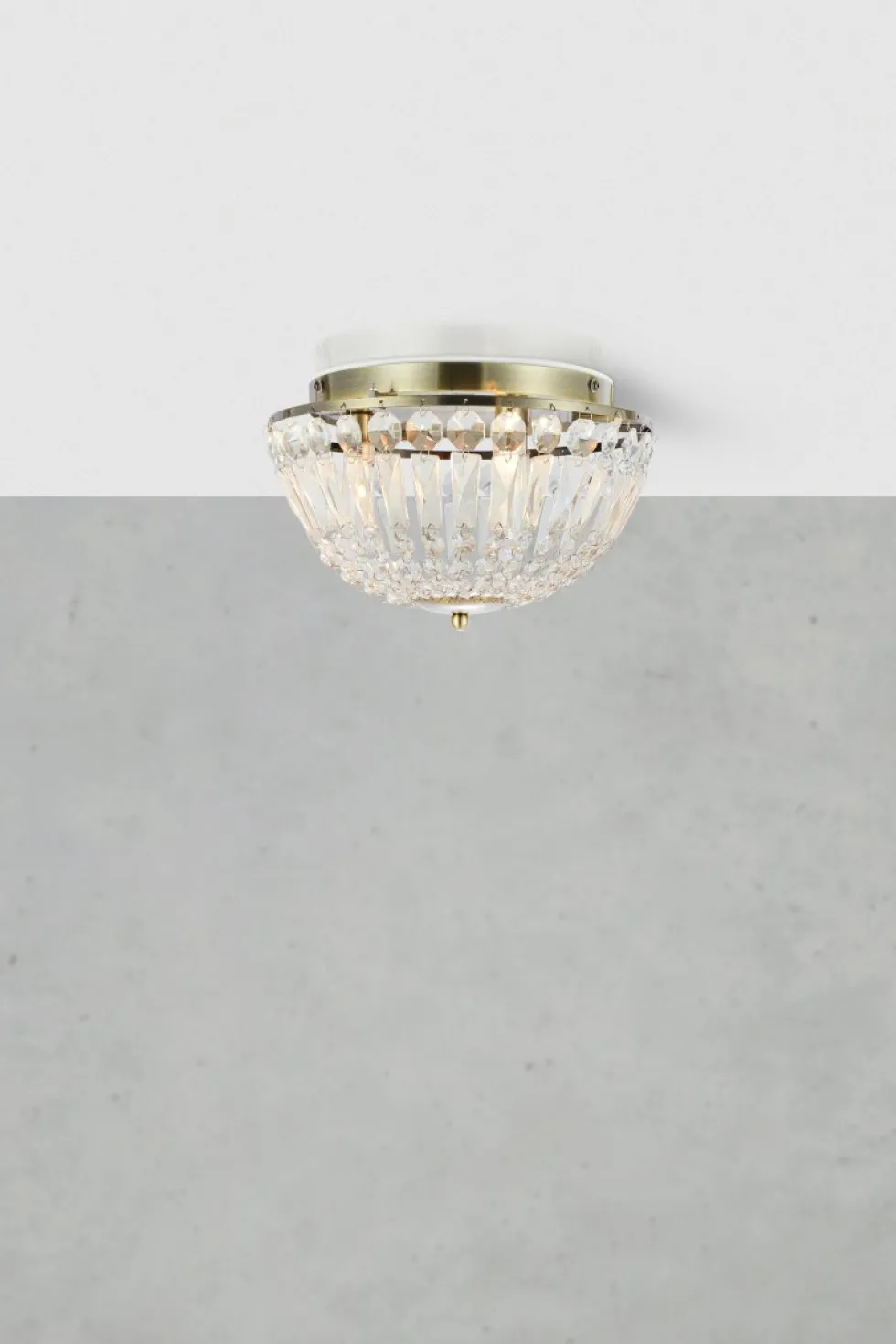 Estelle Ø30 badrumslampa