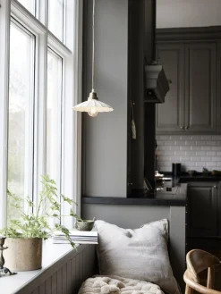 Ester Ø24 fönsterlampa