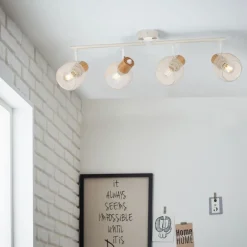 Giada 4 spotlight