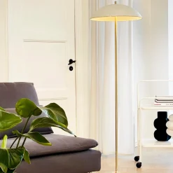 Globus golvlampa