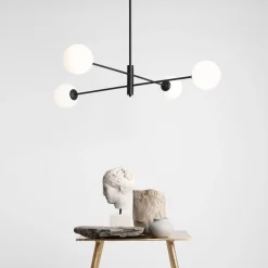 Homme 108cm plafond