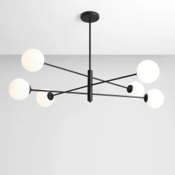 Homme 108cm plafond