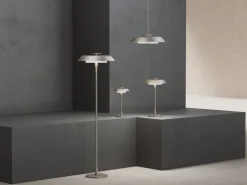 Horisont golvlampa