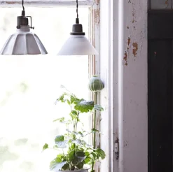 Margareta Ø18 fönsterlampa