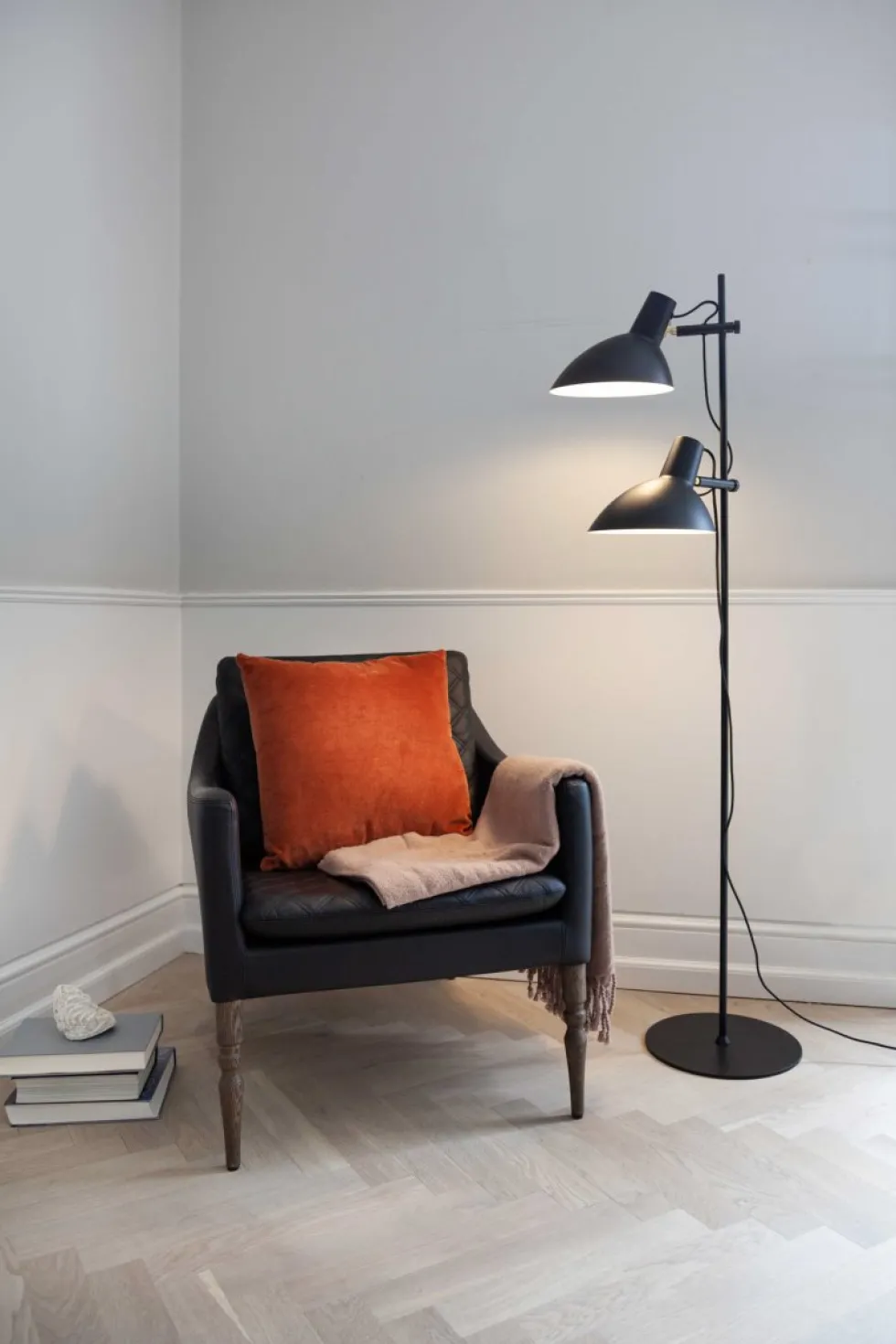 Metropole 2 golvlampa