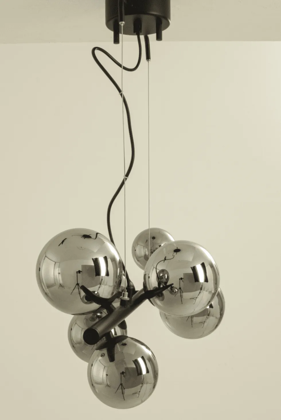 Molekyl 58cm taklampa