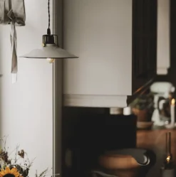 Skomakarelampa Herbert Ø23 fönsterlampa