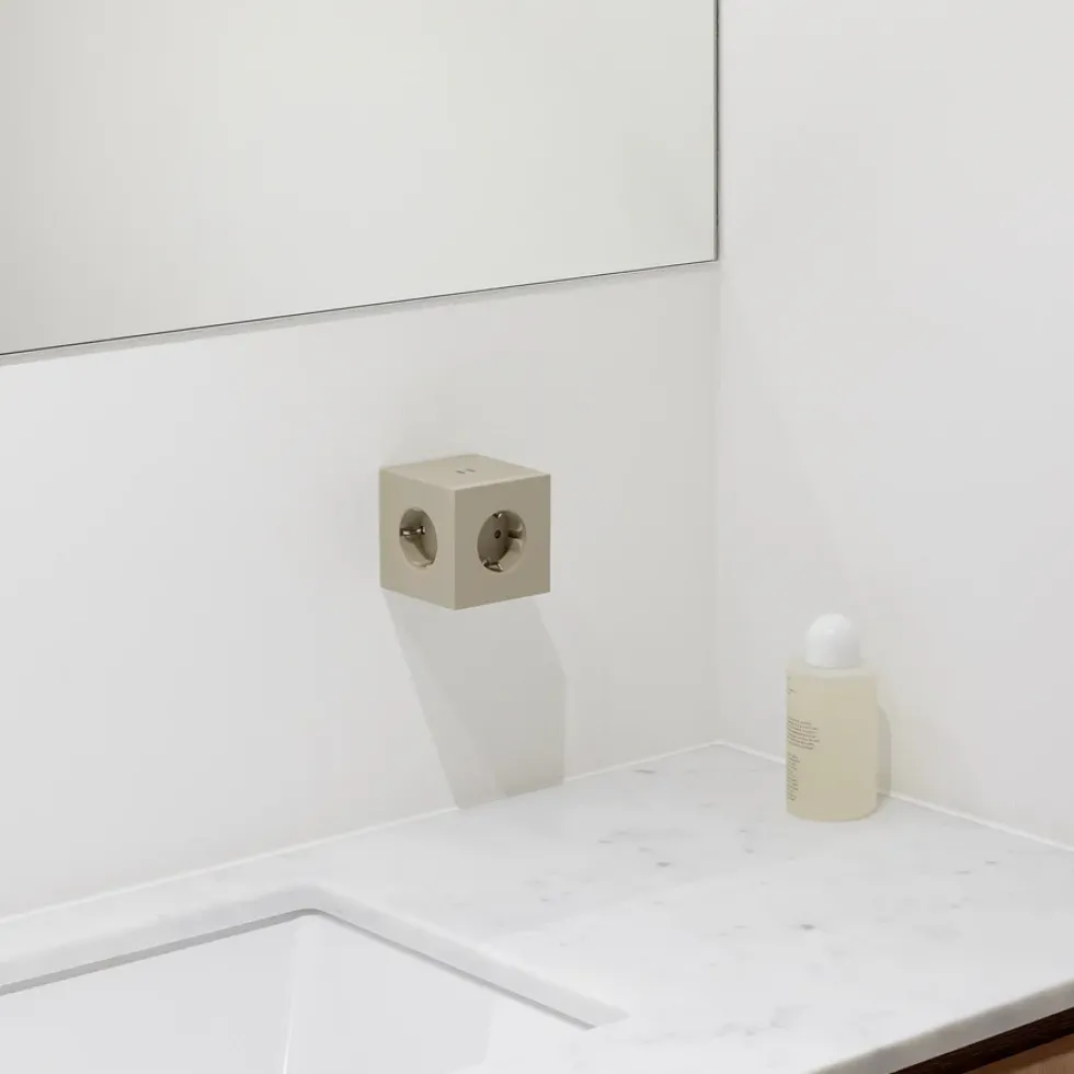 Square 2 Socket extender with 30W Dual USBC