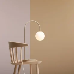 Una 60cm bordslampa